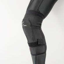Load image into Gallery viewer, STEALTH CE LV1 KNEE GUARDS SLIM TRV087